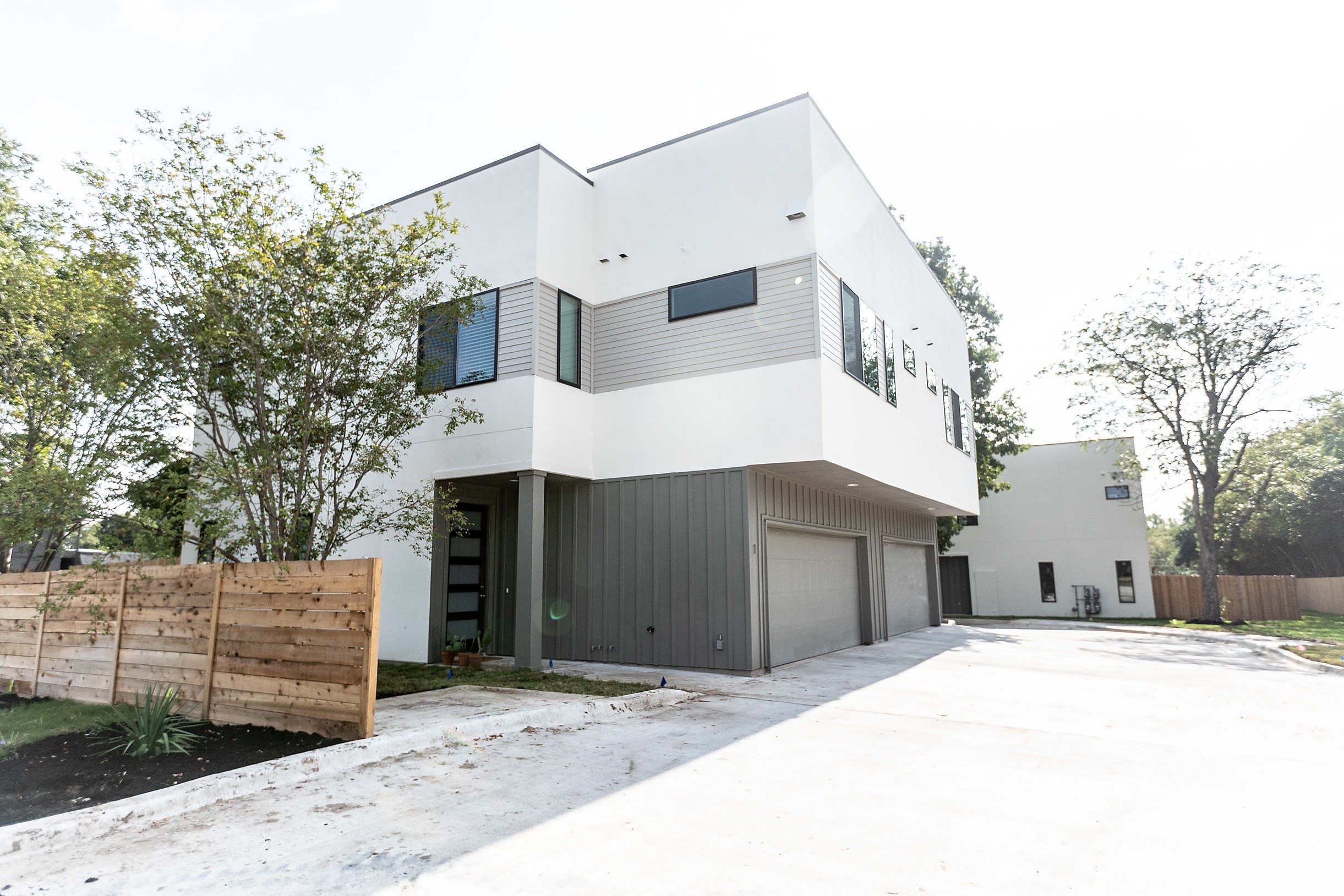 Skyline on Berkman_Exterior02
